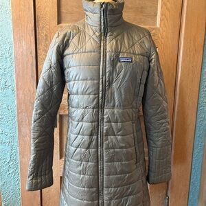 Patagonia Women's Long Quilted Puffer - Olive Green
